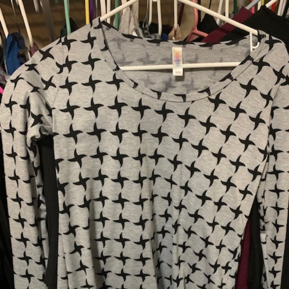 Lularoe shirt